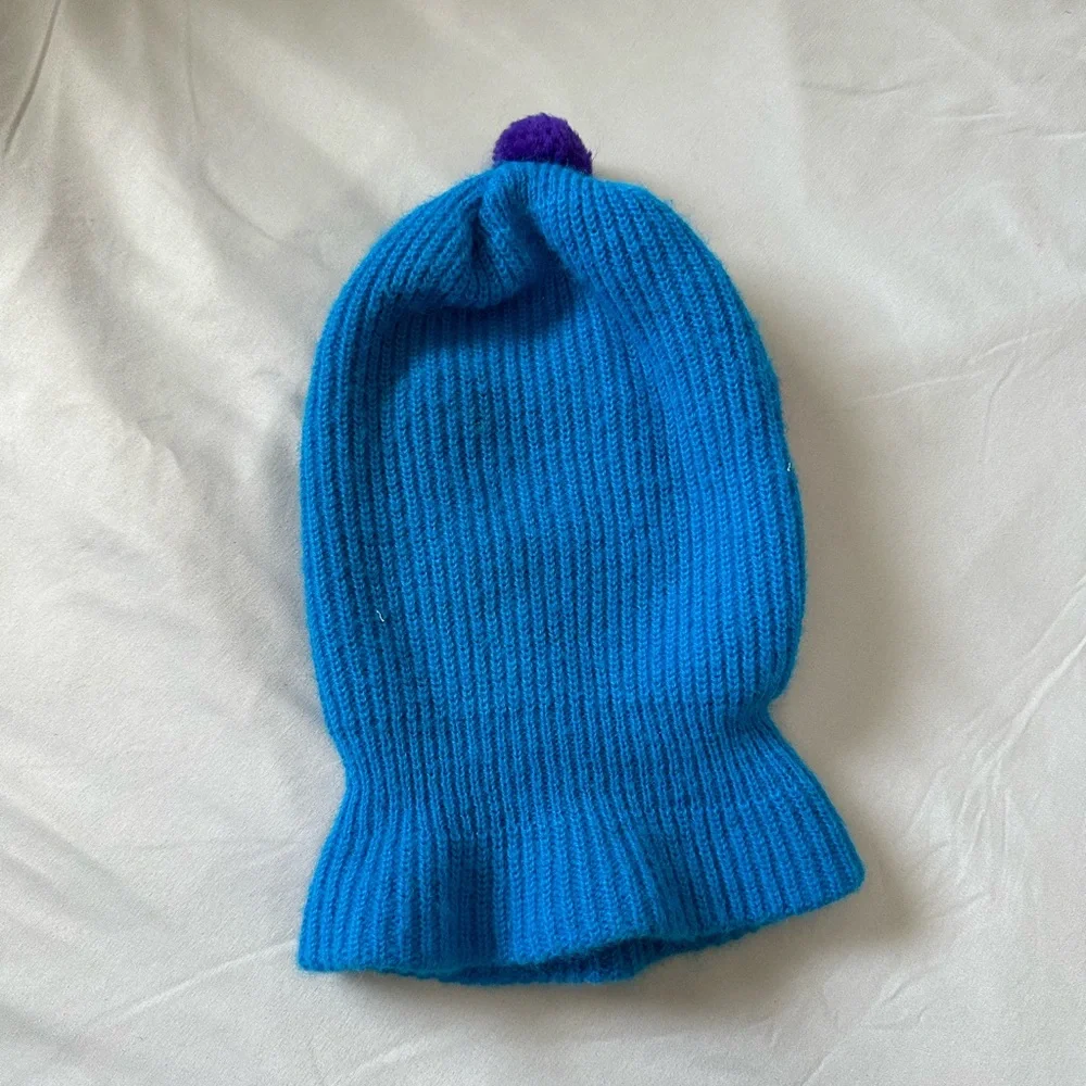 Vintage Blue Knit Mask with Red Trim